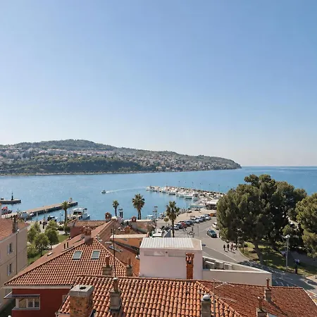 Apartma Naia Koper