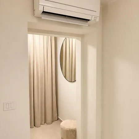 Apartma Naia *